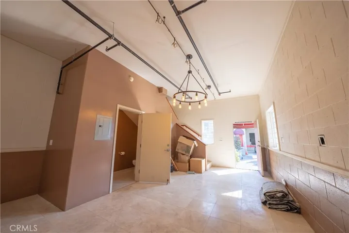 1091 Highland Way, Grover Beach, California 93433
