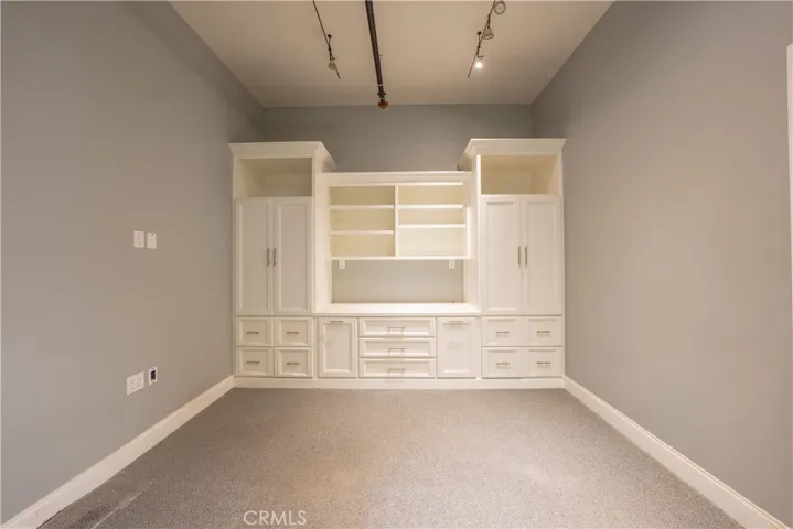 1091 Highland Way, Grover Beach, California 93433