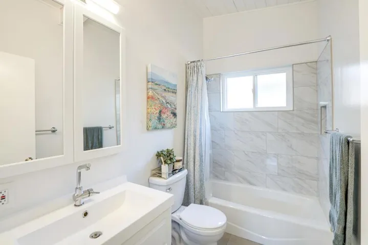 , Mountain View, California 94043