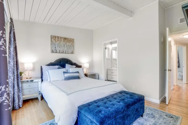 , Mountain View, California 94043