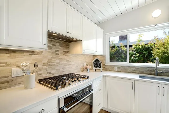 , Mountain View, California 94043
