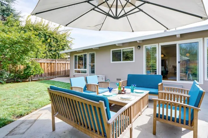 , Mountain View, California 94043