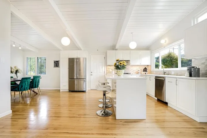 , Mountain View, California 94043