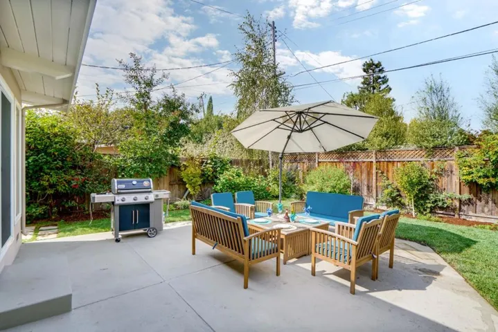 , Mountain View, California 94043