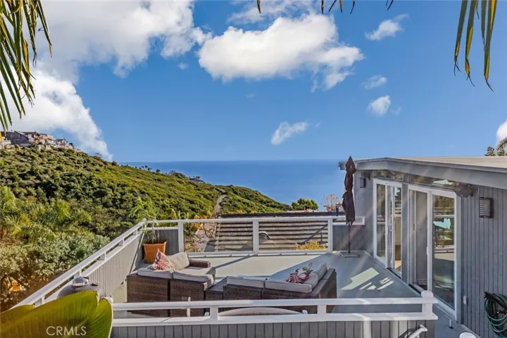 1071 Oro Street, Laguna Beach, California 92651