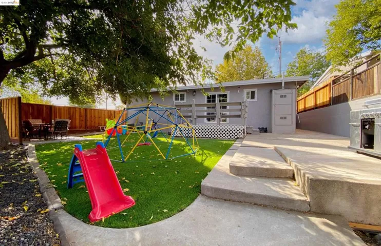 2837 D St, Antioch, California 94509
