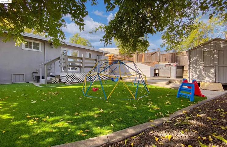 2837 D St, Antioch, California 94509