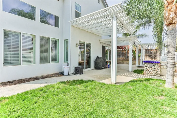 27557 Coyote Mesa Drive, Corona, California 92883