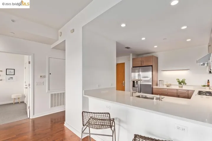 6465 San Pablo Ave 505, Oakland, California 94608