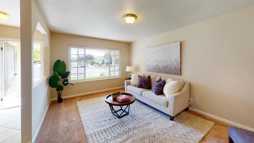 , Gilroy, California 95020