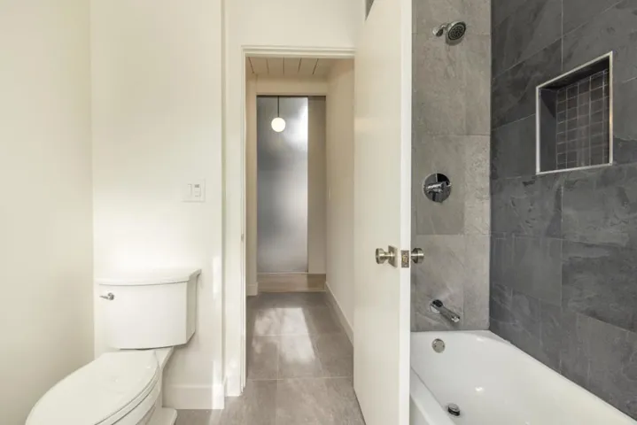 , Palo Alto, California 94306