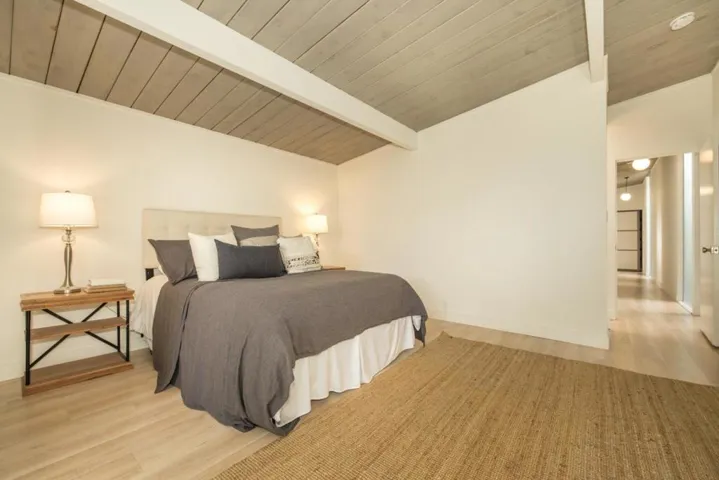 , Palo Alto, California 94306