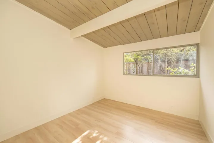 , Palo Alto, California 94306