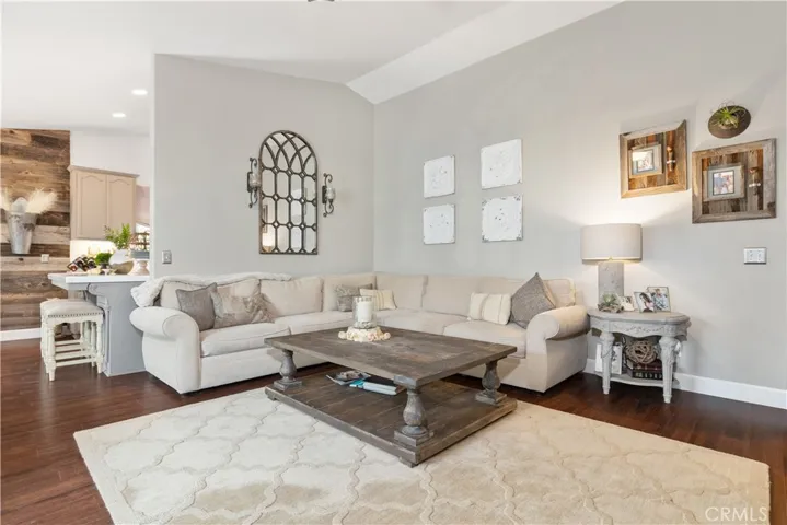 2608 Starling Drive, Paso Robles, California 93446