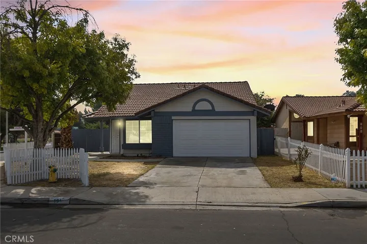 191 Oaktree Drive, Perris, California 92571