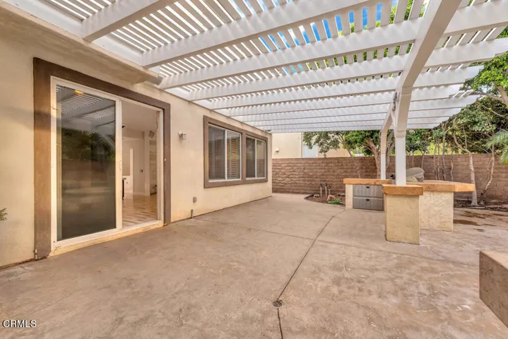 4321 Persimmon Street  -  HsHProd-31
