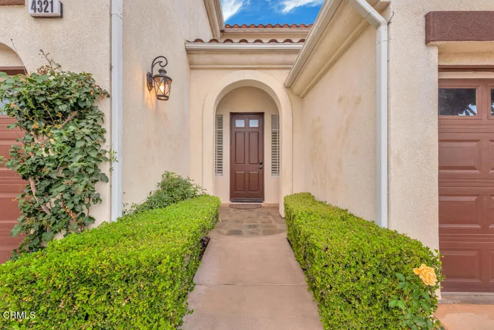 4321 Persimmon Street  -  HsHProd-32