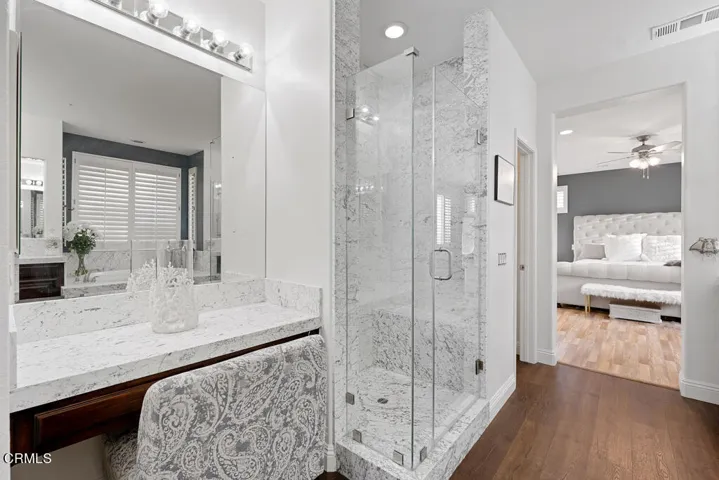 4321 Persimmon Street  -  HsHProd-79