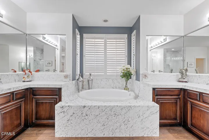 4321 Persimmon Street  -  HsHProd-77