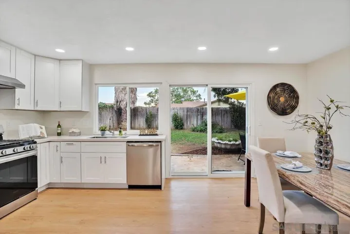 7867 Caffey Ln, San Diego, California 92126