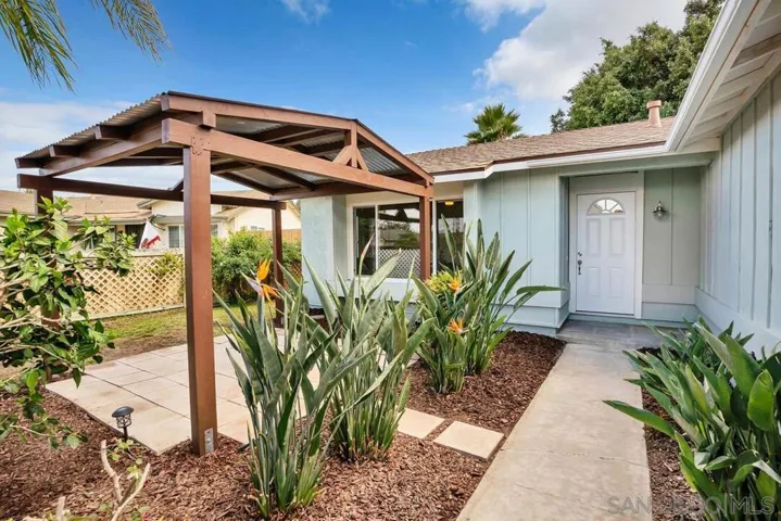 7867 Caffey Ln, San Diego, California 92126