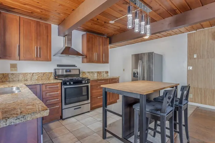 2538 Hartford St, San Diego, California 92110