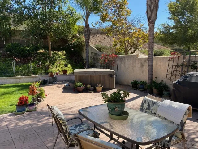 705 Via Barquero, San Marcos, California 92069