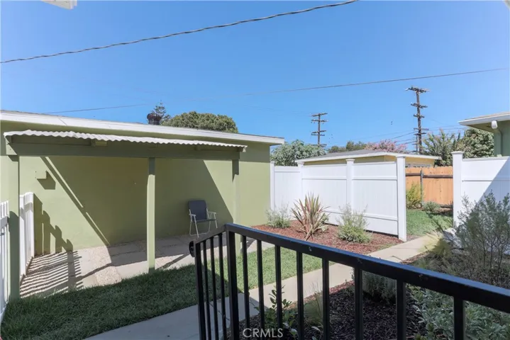 5065 Pacific Avenue, Long Beach, California 90805