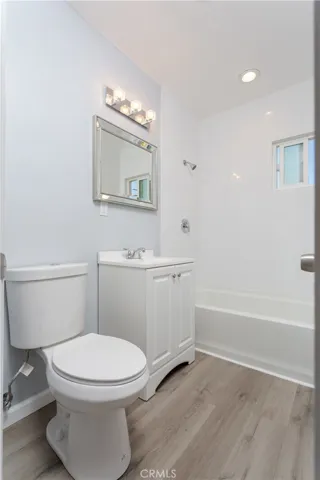 5065 Pacific Avenue, Long Beach, California 90805