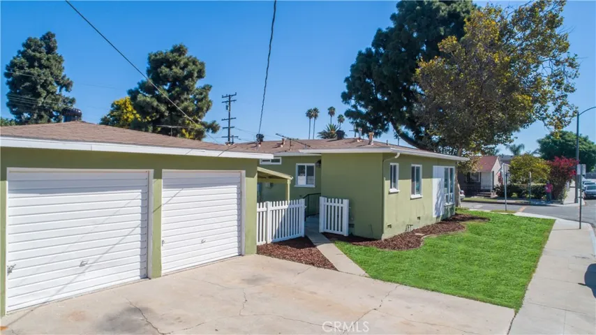 5065 Pacific Avenue, Long Beach, California 90805
