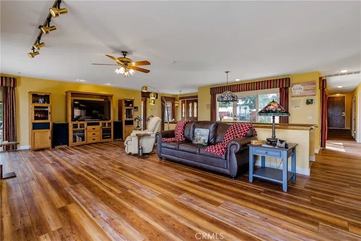 Newer vinyl Plank Flooring