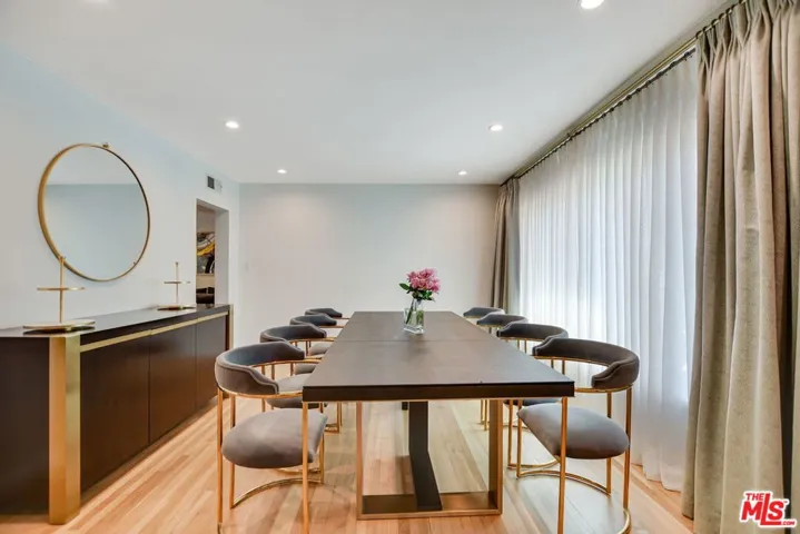 2327 Coldwater Canyon Drive, Beverly Hills, California 90210