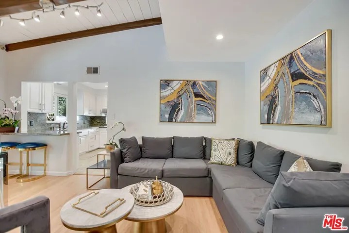 2327 Coldwater Canyon Drive, Beverly Hills, California 90210