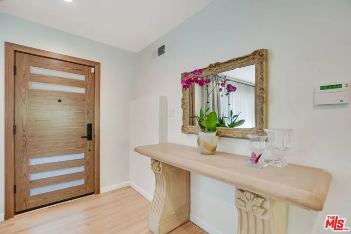 2327 Coldwater Canyon Drive, Beverly Hills, California 90210