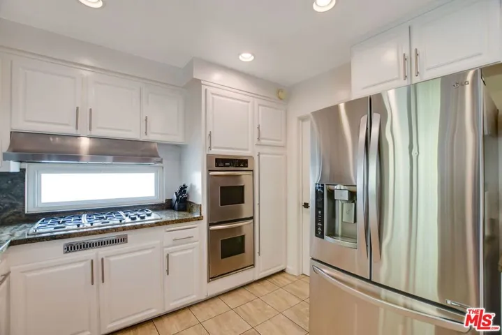 2327 Coldwater Canyon Drive, Beverly Hills, California 90210