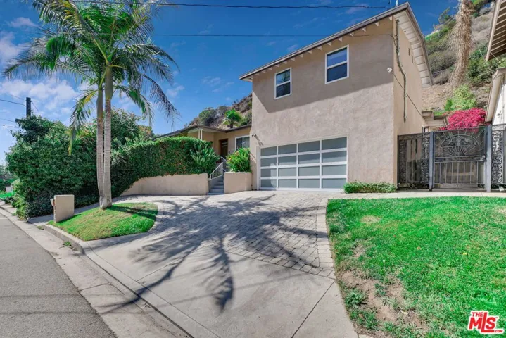 2327 Coldwater Canyon Drive, Beverly Hills, California 90210