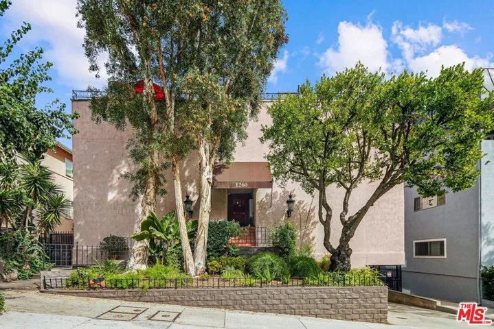 1260 N Kings Road 12, West Hollywood, California 90069