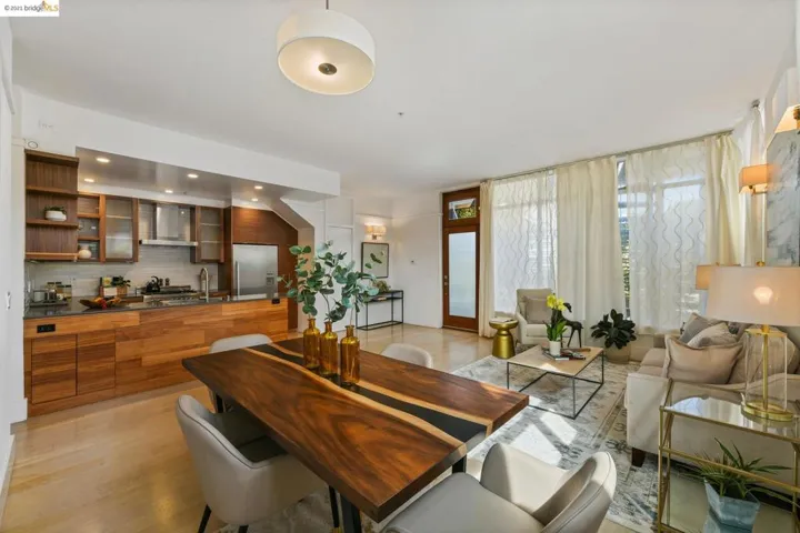 425 Clifton St 425, Oakland, California 94618