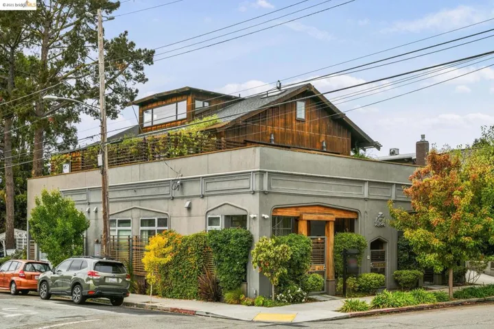 425 Clifton St 425, Oakland, California 94618
