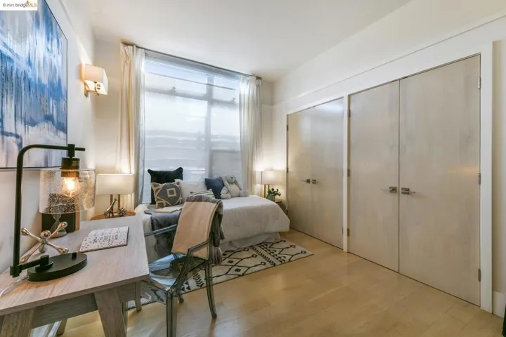 425 Clifton St 425, Oakland, California 94618