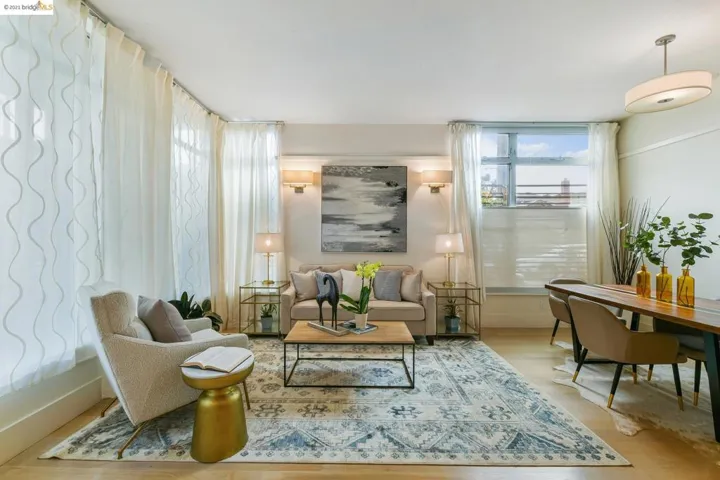 425 Clifton St 425, Oakland, California 94618