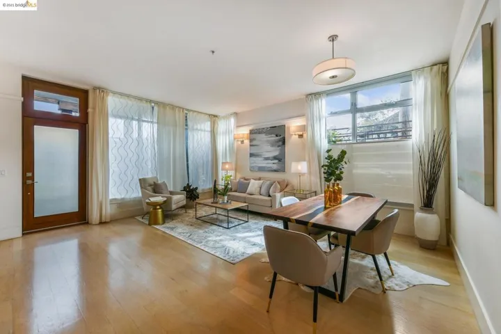 425 Clifton St 425, Oakland, California 94618