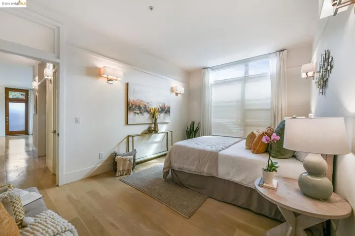 425 Clifton St 425, Oakland, California 94618