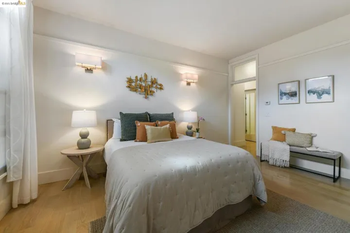 425 Clifton St 425, Oakland, California 94618