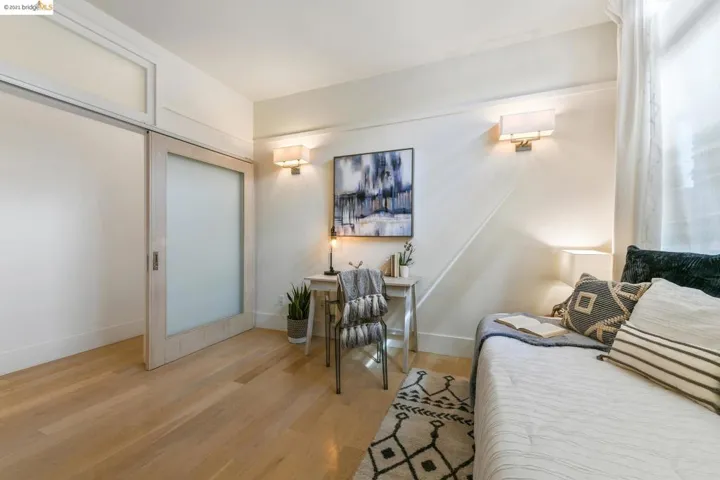 425 Clifton St 425, Oakland, California 94618