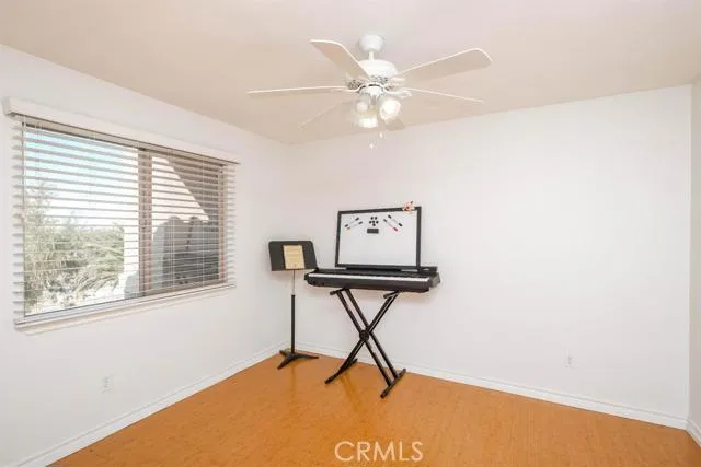 18555 Temecula Avenue, Hesperia, California 92345
