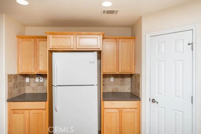 18555 Temecula Avenue, Hesperia, California 92345