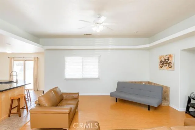 18555 Temecula Avenue, Hesperia, California 92345