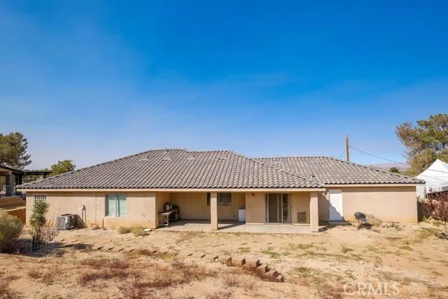 18555 Temecula Avenue, Hesperia, California 92345