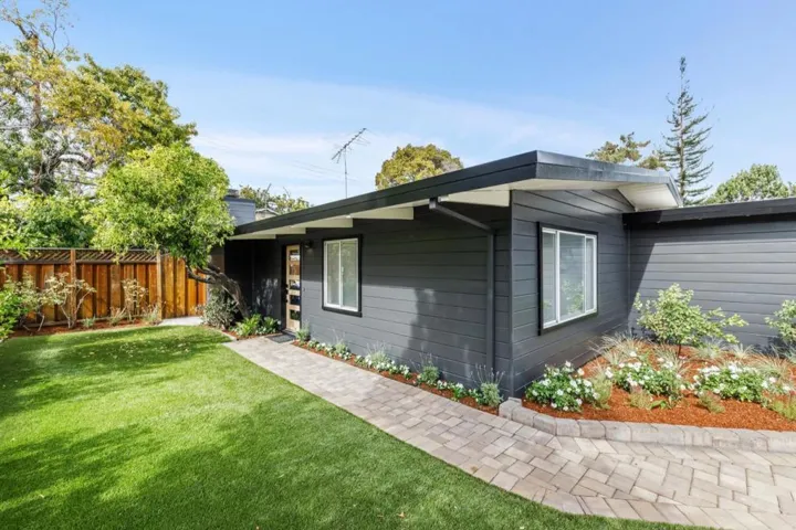 , Palo Alto, California 94306